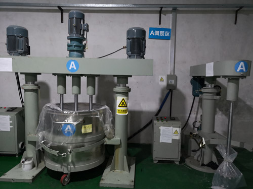 制作模具硅橡膠產品時需要什么設備？